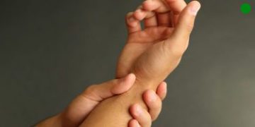 אירוע מוחי דימומי מתרחש כאשר נוצר קריש דם (פקקת) בכלי הדם, -אורן זריף