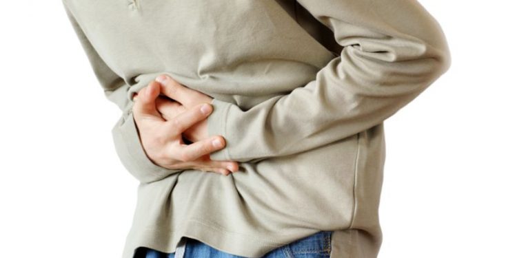 "סבלתי מכאבי בטן וכאבים בברכיים – הטיפול אצל אורן זריף העלים לי אותם"